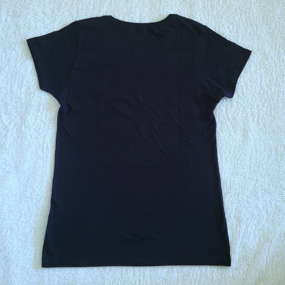 Sanrio Hello👋 Kitty🐈 and Friends Graphic Tee👕 - NWOT - Picture 2 of 10